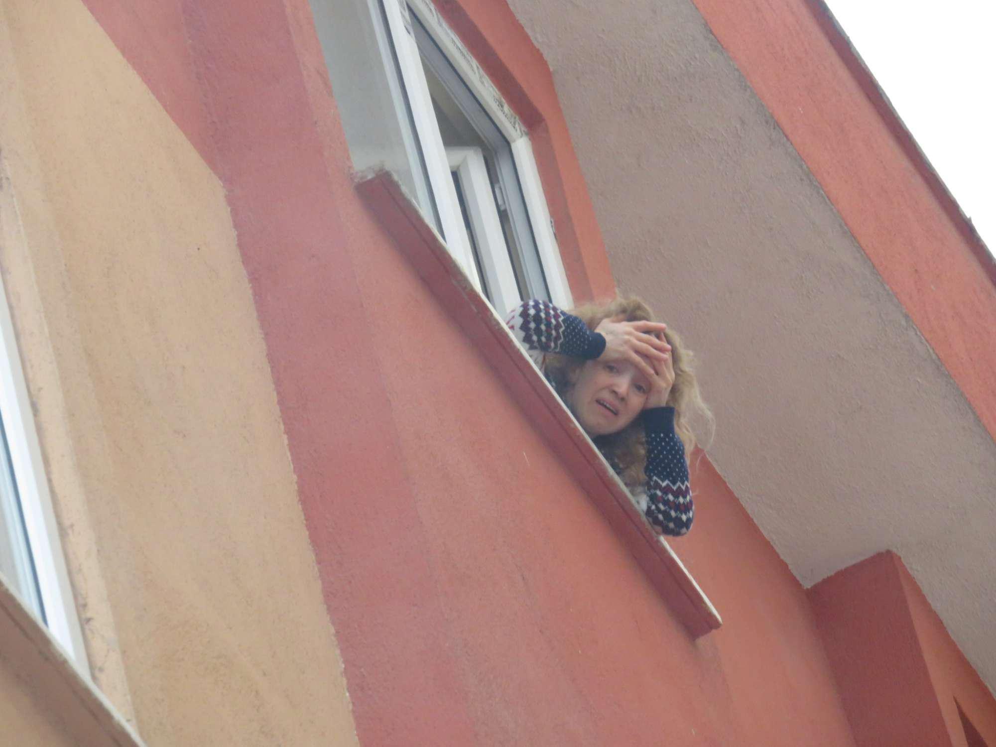 Maltepe'de 5 Katlı Bina Cayır Cayır Yandı!