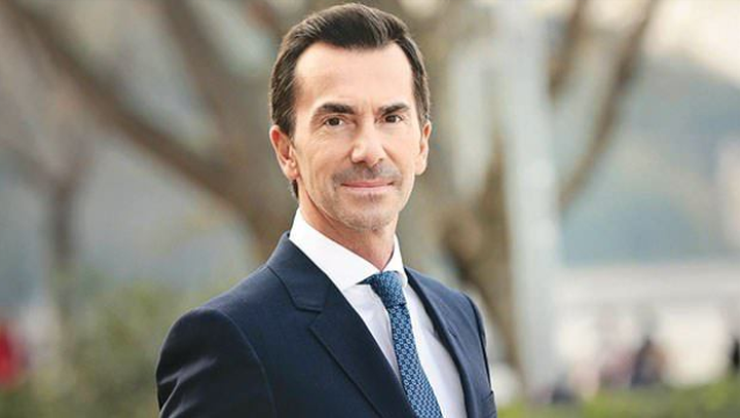 İlker İnanoğlu kimdir? Playboy güzeli Elif Çelik ile görüntülendi