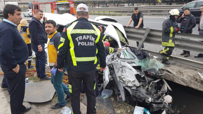 TEM'de Feci Kaza! Vali ve Kaymakamın Eşleri Yaralı: 1 Ölü