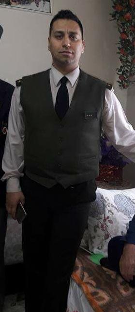 FETÖ'den Açığa Alınan Yüzbaşı Askerlik Şubesi Önünde Kafasına Sıktı