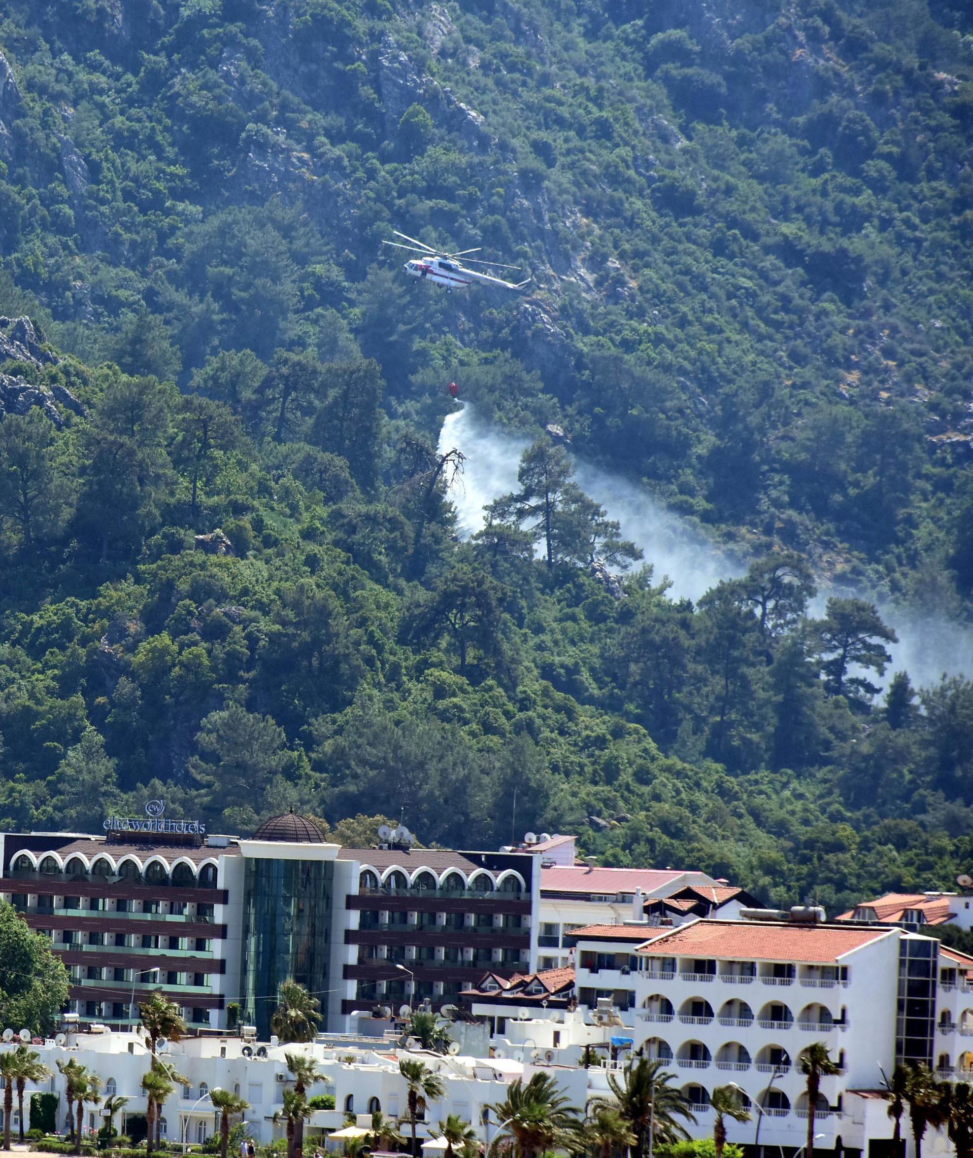 Marmaris'te ormanı kundakladılar! 3 Ayrı yerde yangın!