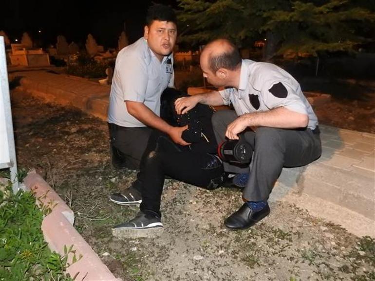 Çorum'da mezarlıkta ağlayan kız yakalandı! İşte ilk sözleri...