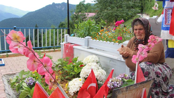 Şehit Eren Bülbül'ün annesi konuştu...