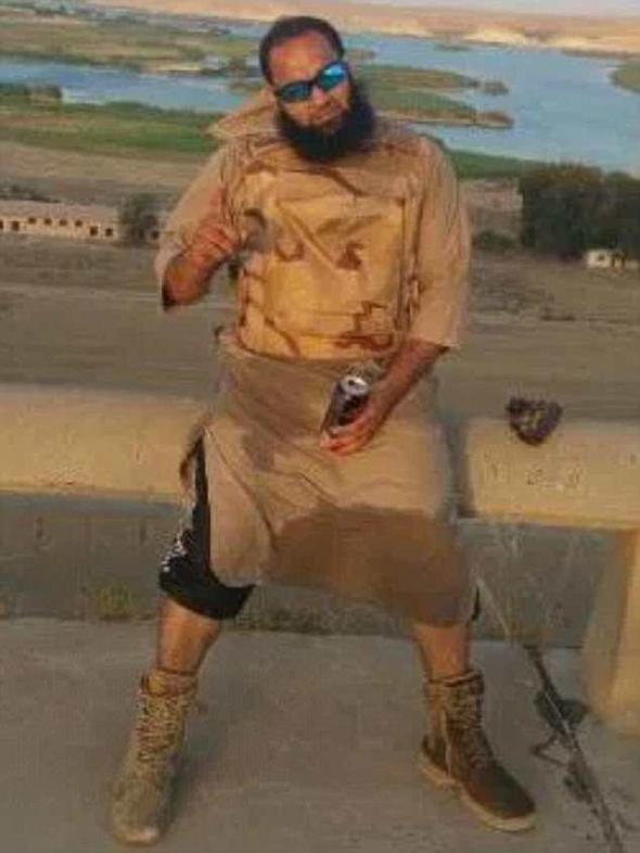 Kimberley Miners kimdir, kaç yaşındadır? Çıplak modeli IŞİD nasıl kandırdı?