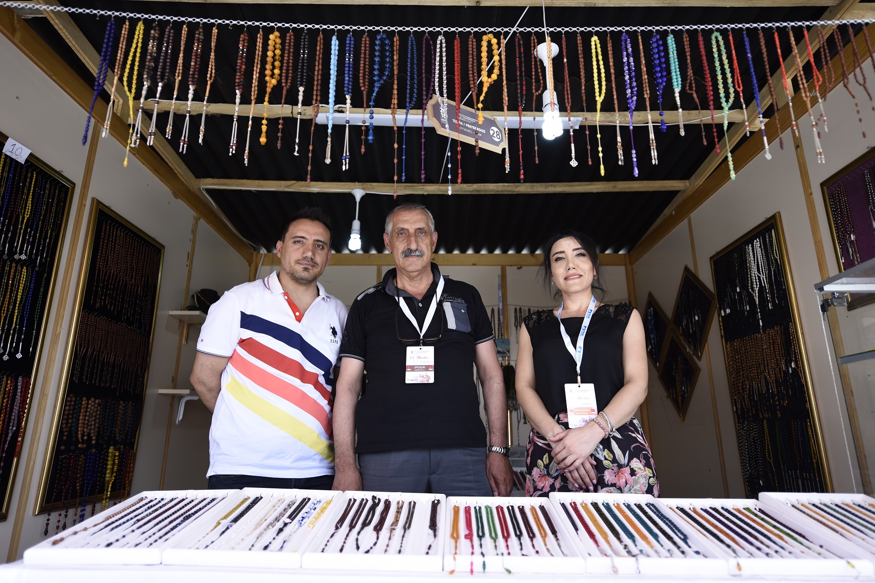 Türkiye'nin ilk kadın tespih ustası Pendik'te