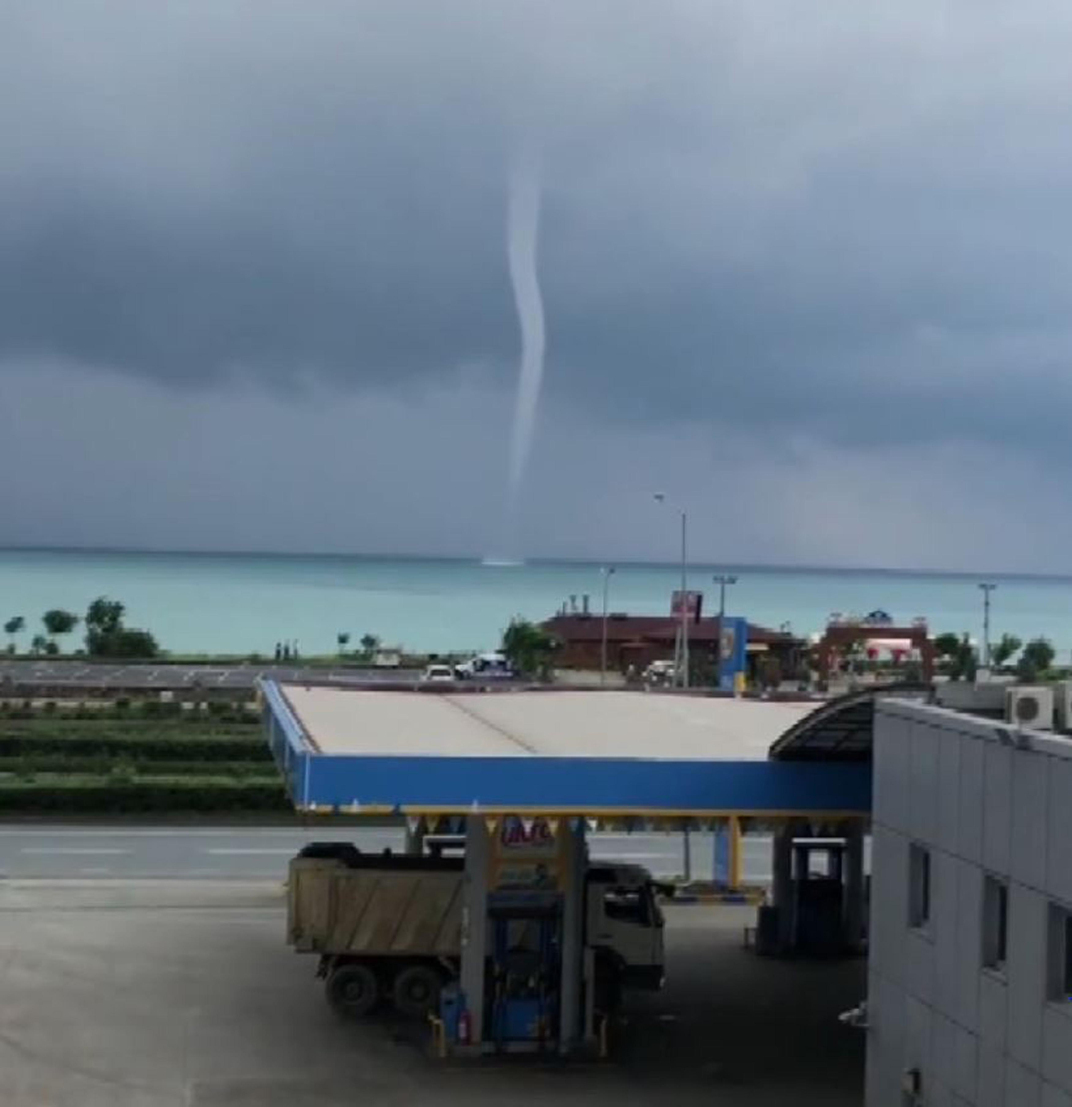 Rize'deki hortum panik yarattı