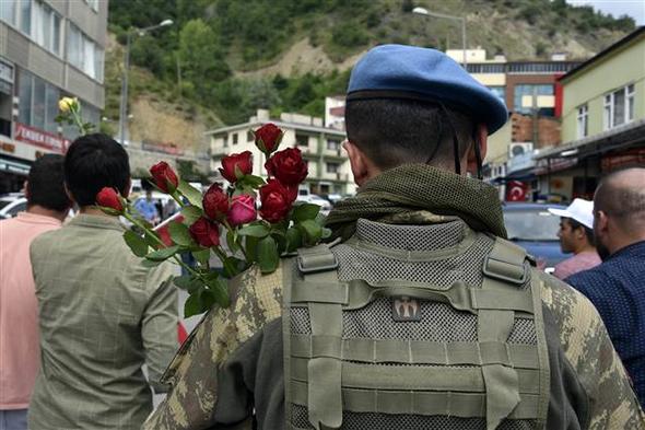 Karadeniz’de PKK’yı bozguna uğratan kahramanlar böyle karşılandı