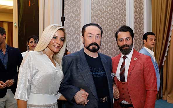 Adnan Oktar'ın gecesine katılan sanatçılardan ilk açıklamalar
