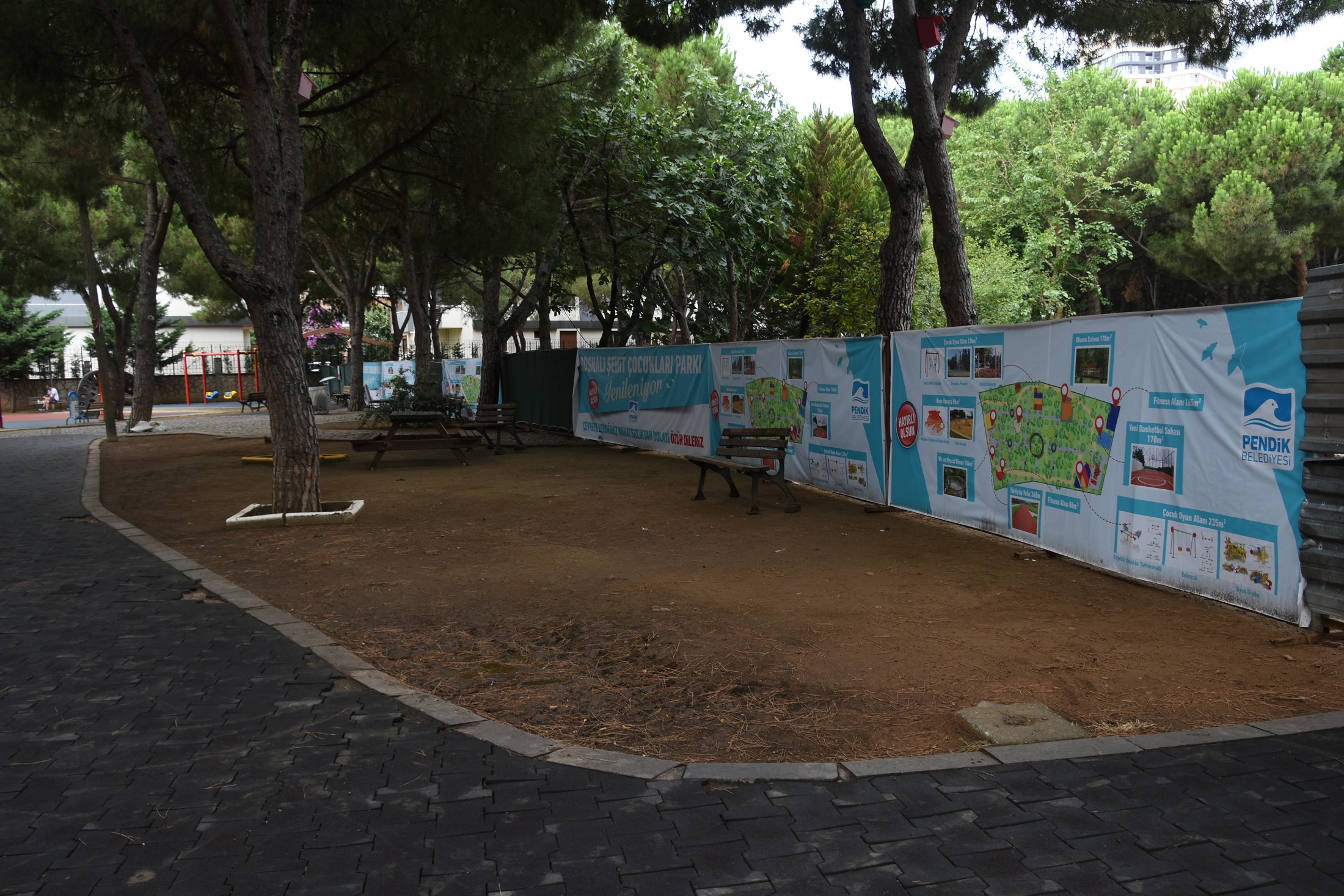 Pendik'te Bosnalı Şehit Çocukları Parkı yenileniyor