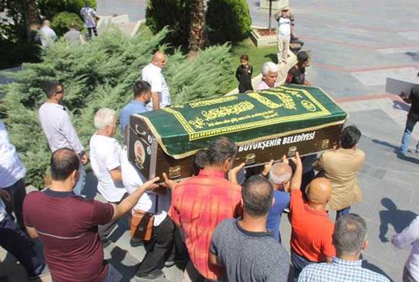 Şişko Nuri'nin cenazesinde büyük vefasızlık! Sanatçı dostları katılmadı