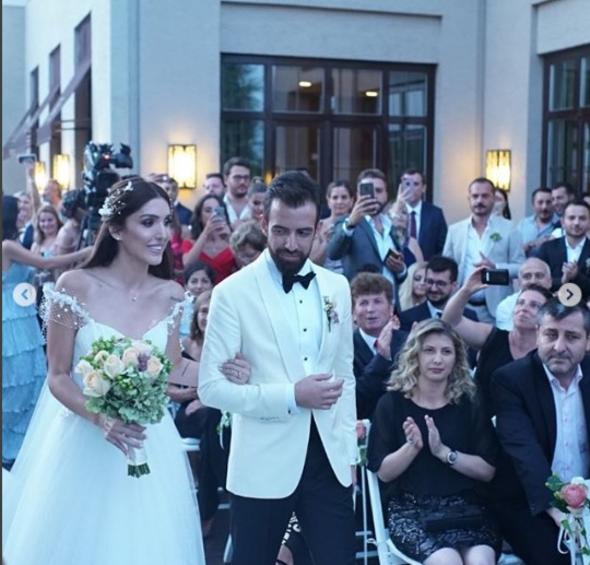 Türkü Sinem Bingöl kimdir? Yavuz Bingöl'ün kızı Mert Yüncü ile evlendi