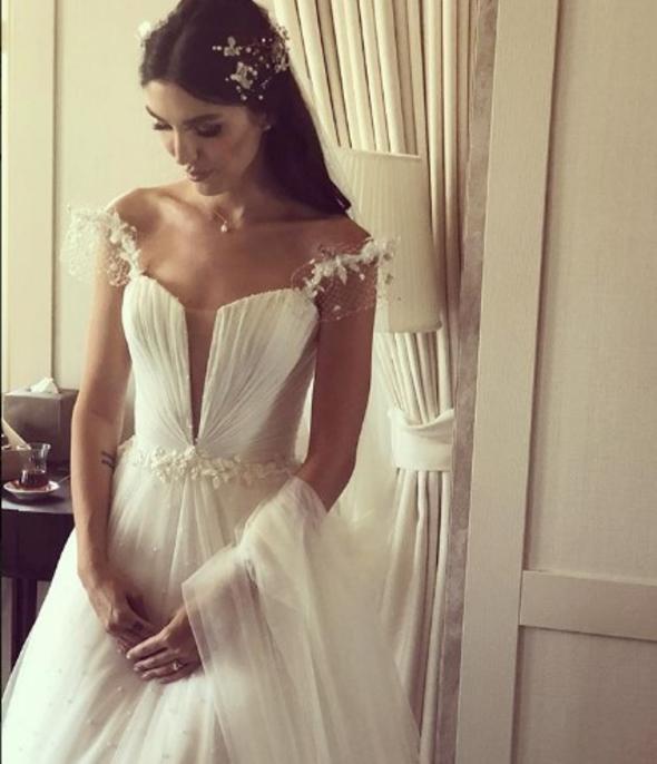 Türkü Sinem Bingöl kimdir? Yavuz Bingöl'ün kızı Mert Yüncü ile evlendi