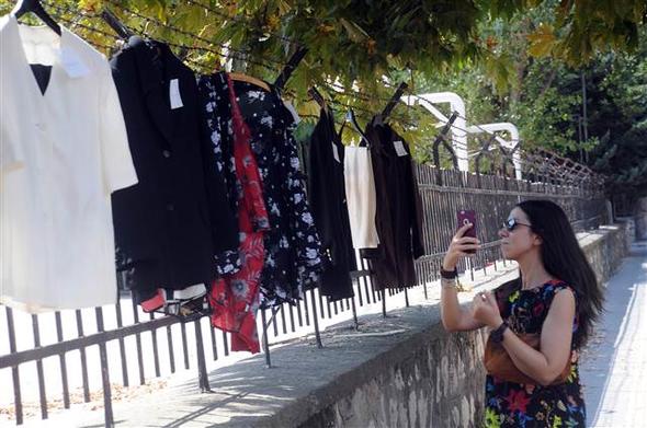 Askıda kıyafet! Yalova'dan herkese örnek olacak bayram yardımlaşması
