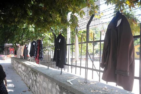 Askıda kıyafet! Yalova'dan herkese örnek olacak bayram yardımlaşması