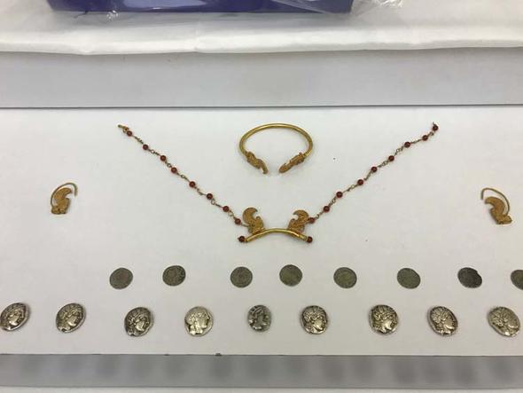 İstanbul'da tarihi eser kaçakçılarına operasyon 