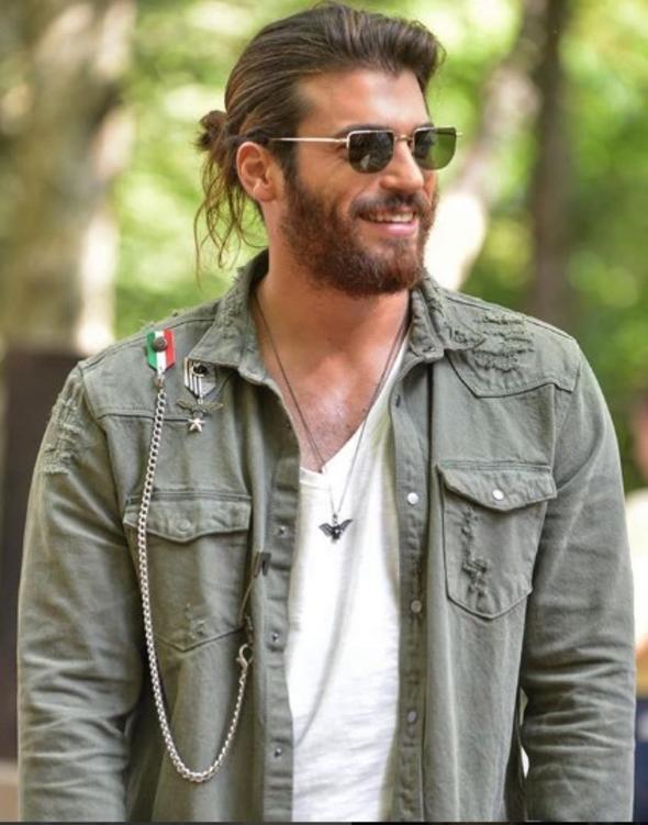 Can Yaman kimdir? Can Yaman kaç yaşında? Can Yaman nerelidir?