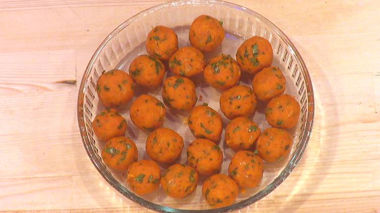 Bulgurlu Patates Köftesi nasıl yapılır? Bulgurlu Patates Köftesi tarifi