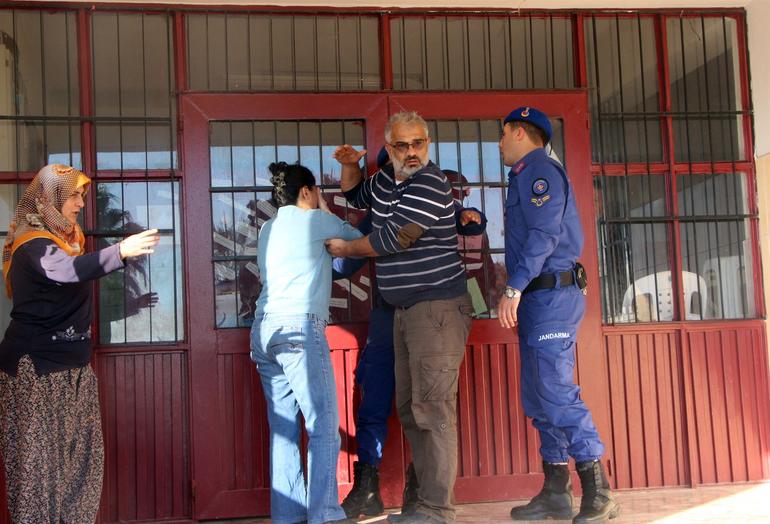 Antalya'da ingilizce öğretmeni okulda kendini asarak intihar etti