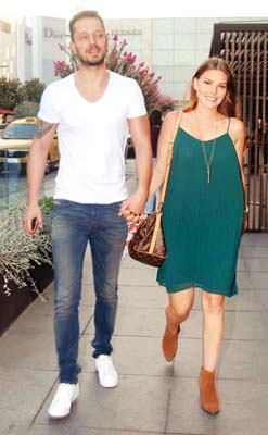 Aslı Enver ve Murat Boz nişanlanıyor mu?