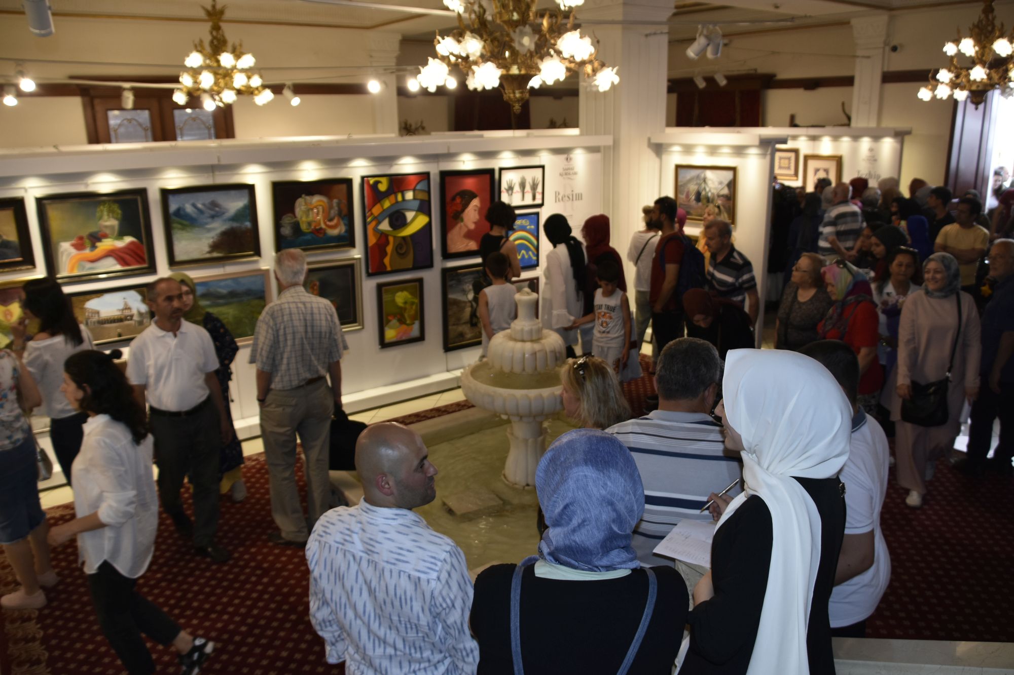 Pendik Belediye Başkanı Ahmet Cin, ''Sanatta yapacak daha çok işimiz var''