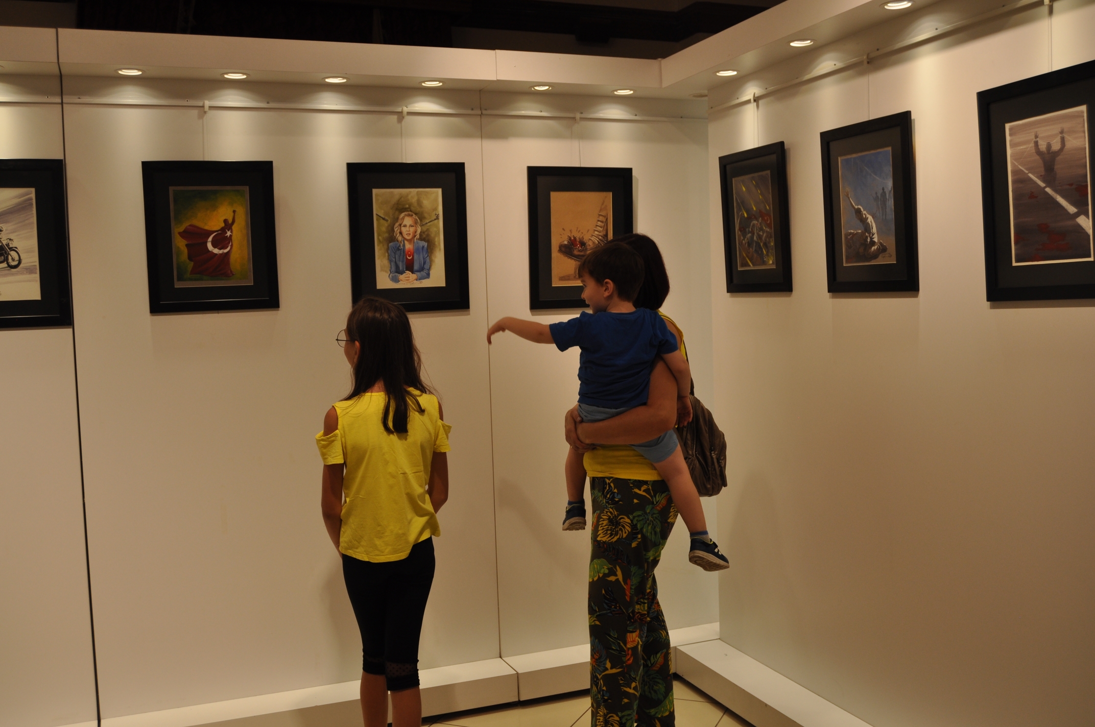 15 Temmuz'u bir kez daha anımsatmak için bir sergi daha düzenlendi