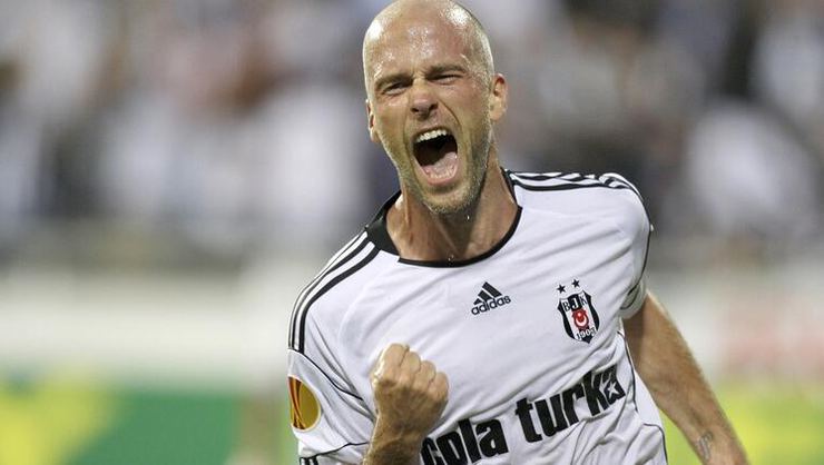 Beşiktaş Ernst açıklaması yaptı! Geri dönüyor...