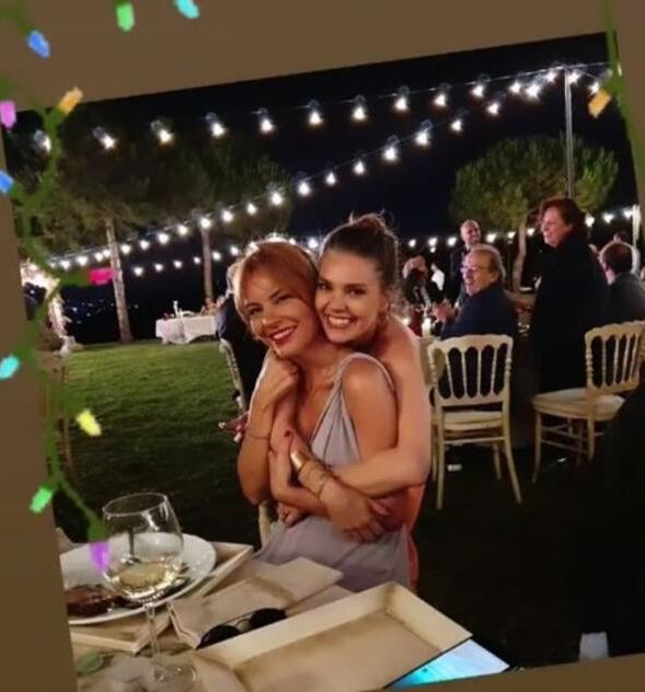 Aslı Enver'in mutluluğu gözlerinden okundu