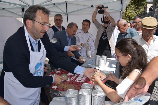 Pendik'te aşure etkinliği gerçekleştirildi