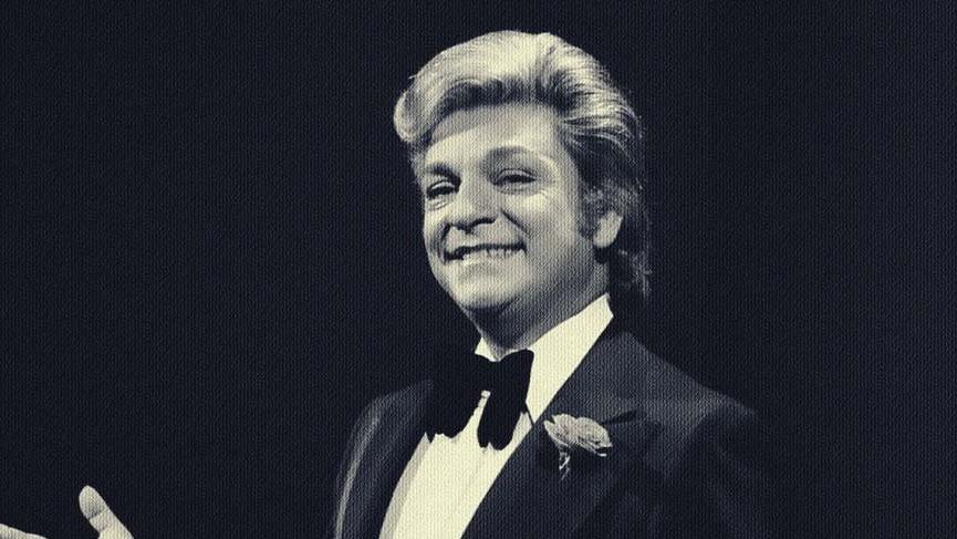 Zeki Müren kimdir? Aslen nerelidir? Neden öldü? En güzel Zeki Müren şarkıları