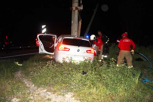 Ayvalık'ta Trafik Kazası: 3 Genç Hayatını Kaybetti