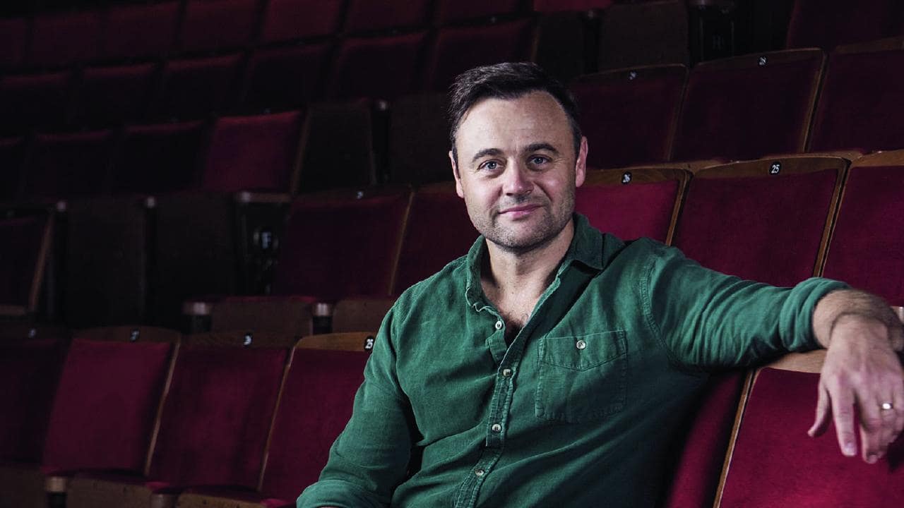 Dehşetin Dişleri filminin konusu nedir? Oyuncuları kimdir? Kaç yılında çekildi?