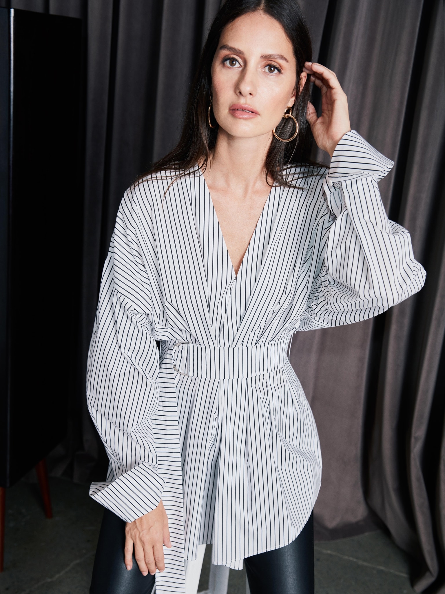 Yasemin Özilhan Kimdir | Domuz Gribine mi Yakalandı