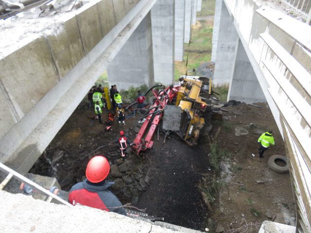 3. köprü yolunda beton mikseri viyadükten uçtu!