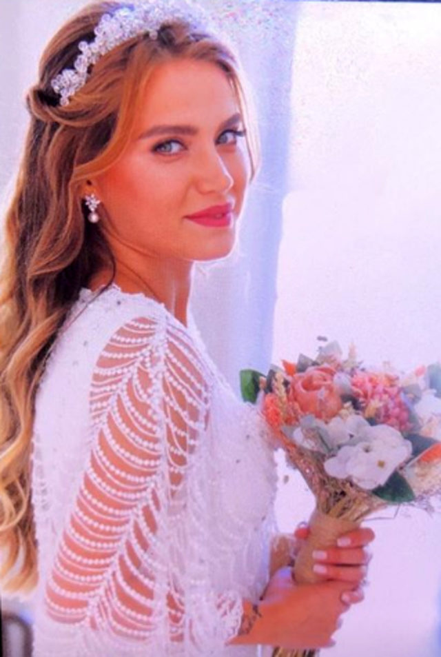 Buğra Toplusoy kimdir? Ceyda Ateş ile Buğra Toplusoy evlendi! Ceyda Ateş kimdir?