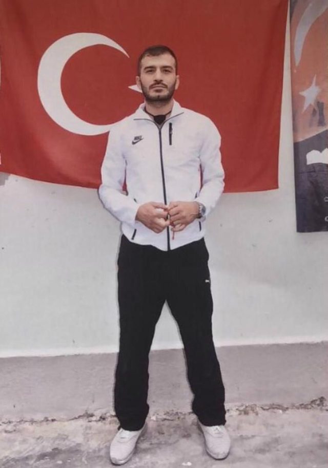 Ufuk Bayraktar kimdir? Ünlü oyuncudan cezaevinde ilk fotoğraf