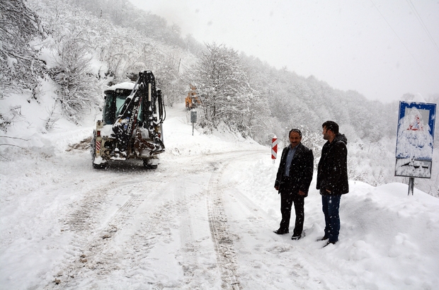 2 bin rakımlı yaylada kar manzarası