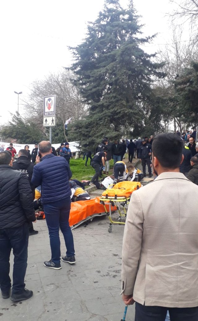 Özel Halk otobüsü kazası nerede oldu? Beyazıt kaza son dakika!