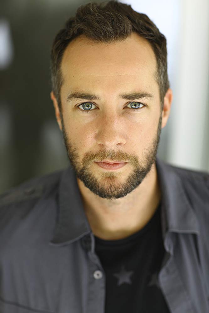 Max Steel filminin konusu nedir? Oyuncuları kimdir?