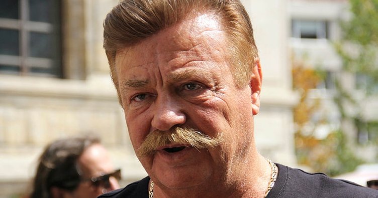 Nuri Alço kimdir?Nereli? Ayşen Gruda'nın cenazesinde 5 bin lirası çalındı!