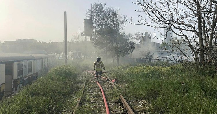 Son Dakika!.. Haydarpaşa Garı'nda Yangın Çıktı