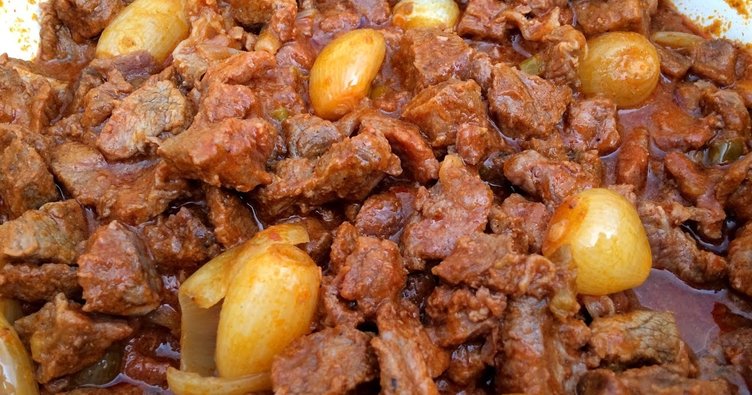 Kurban etinden yahni nasıl yapılır? Lezzetli yahni tarifi