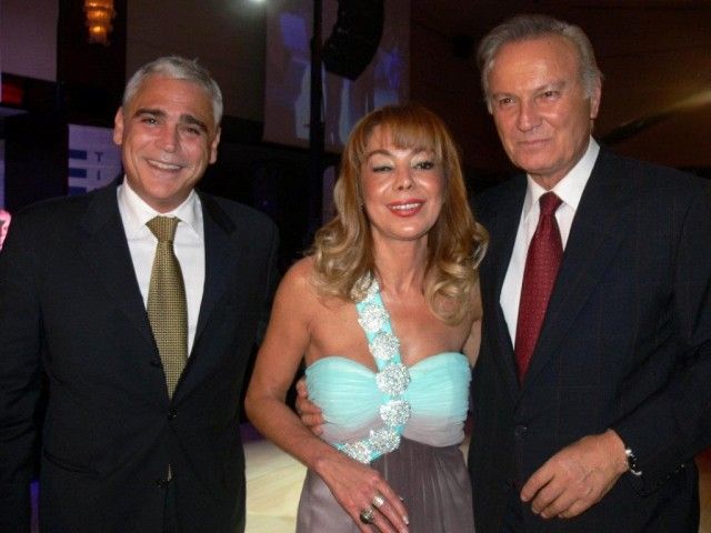 Deniz Akbulut kimdir? Aslen nerelidir? Yeşilçam'ın yıldızı olan Deniz Akbulut görmüyor mu?