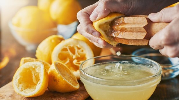 Limon suyunun faydaları | Limon suyu kalorisi | Limon suyu zayıflayır mı?