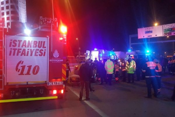 Pendik Kaynarca'da Trafik Kazası : 2 Ölü