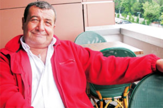 Ünlü oyuncunun Tarık Papuççuoğlu'nun evinde yangın çıktı!