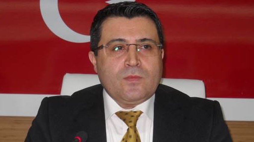 Ak Parti'li Başkan İYİ Partiye Geçti