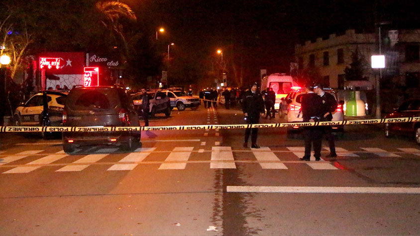 Hande Yener ve Nişanlısı Cem Şenol Hangi Reklam Filminde Oynayacak