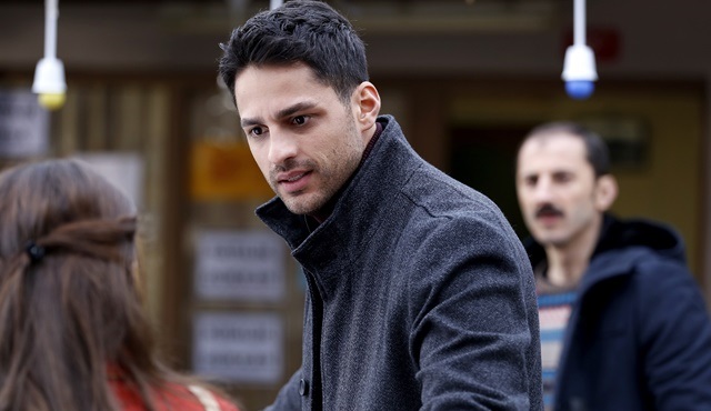 Prangalı Yarim filminin konusu nedir? Oyuncuları kimdir? Nerede çekildi?