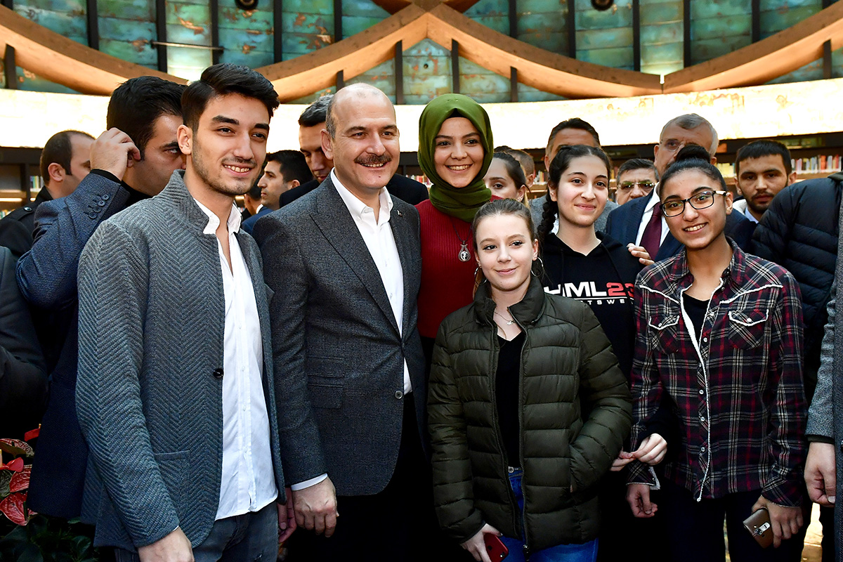 İçişleri Bakanı Süleyman Soylu'dan Üsküdar'a ziyaret