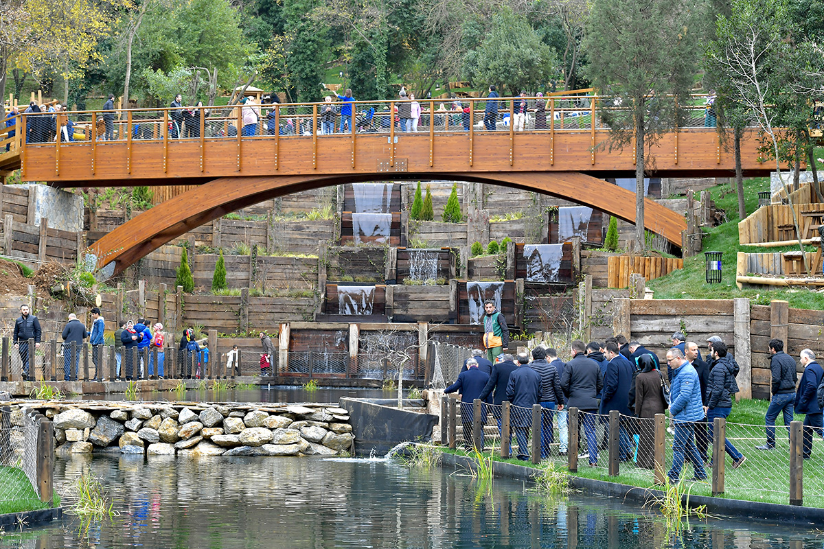 Üsküdar Belediye Başkanı, Millet Bahçesi'nde vatandaşla buluştu
